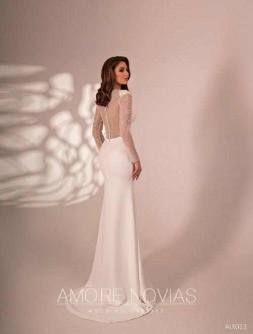 https://amore-novias.com/images/stories/virtuemart/product/AIR013       (3).jpg